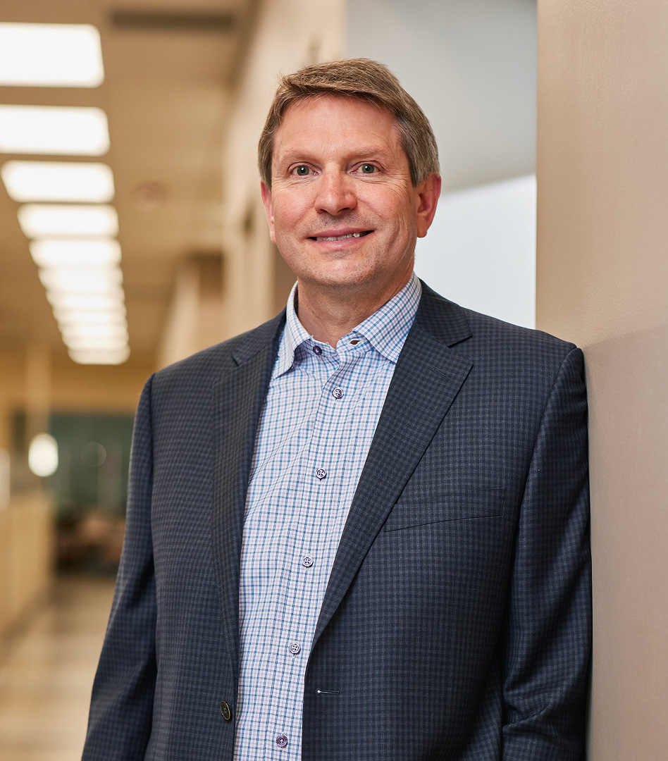 Portrait of Scott Poellinger